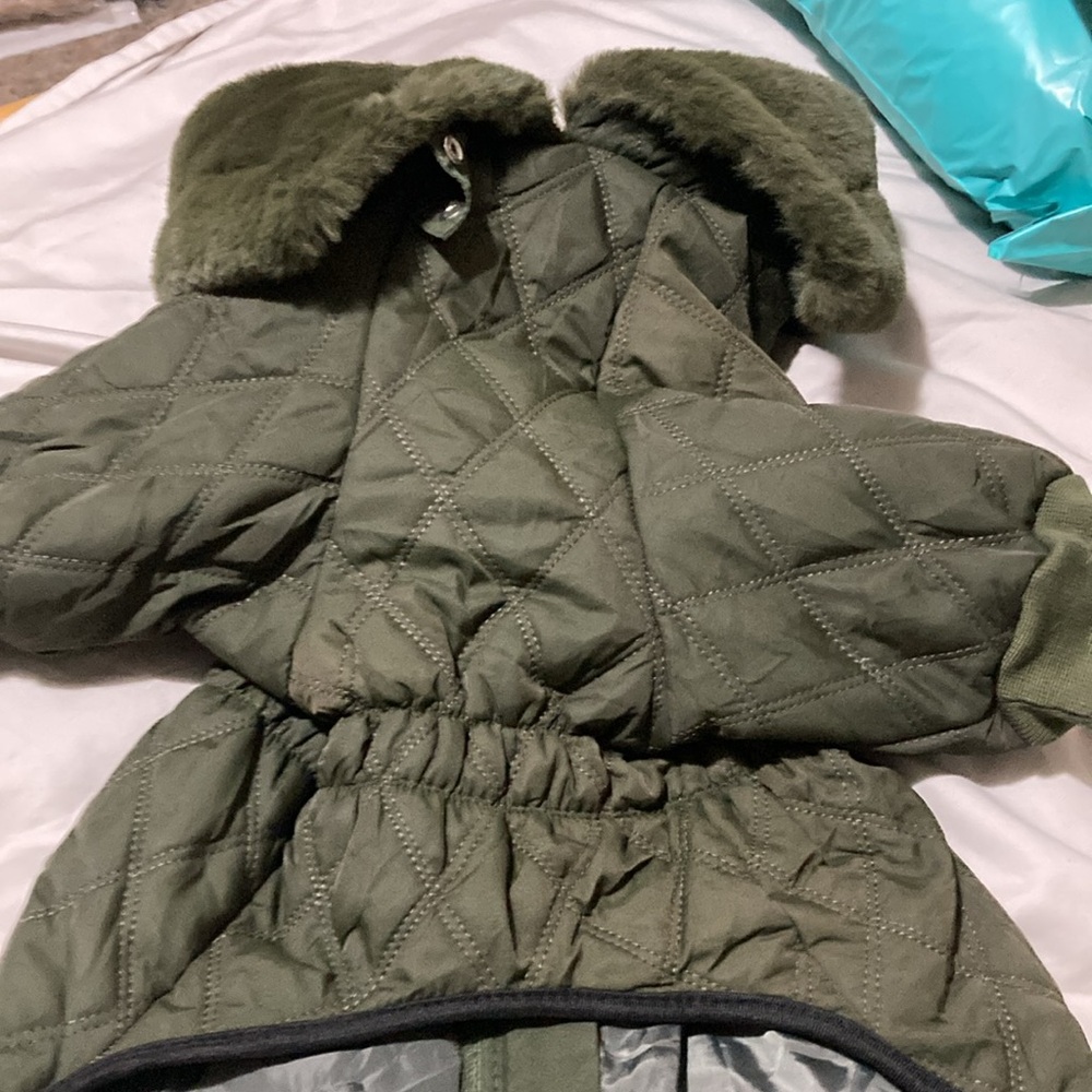 NWOT Puffer Dog Coat Olive Green w Fun Fur Collar